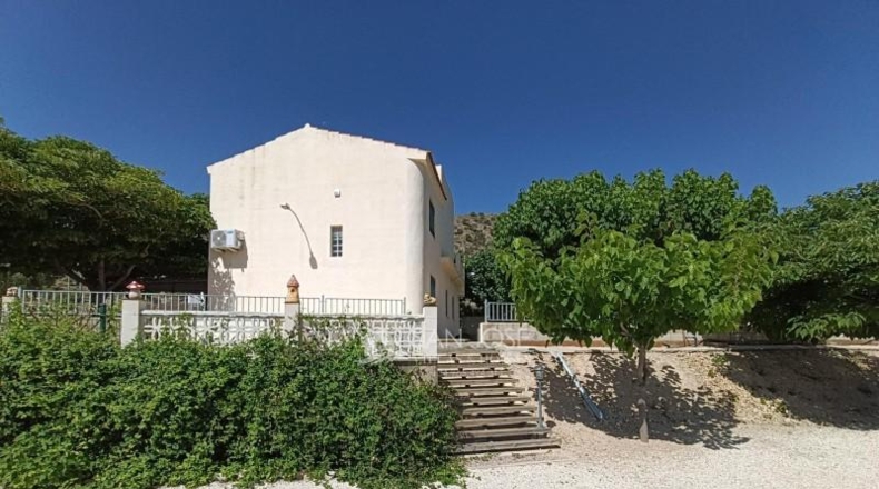 Alicante - Monforte del Cid - 11900m2