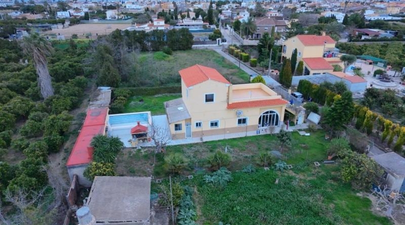 Valencia - Oliva - 525m2