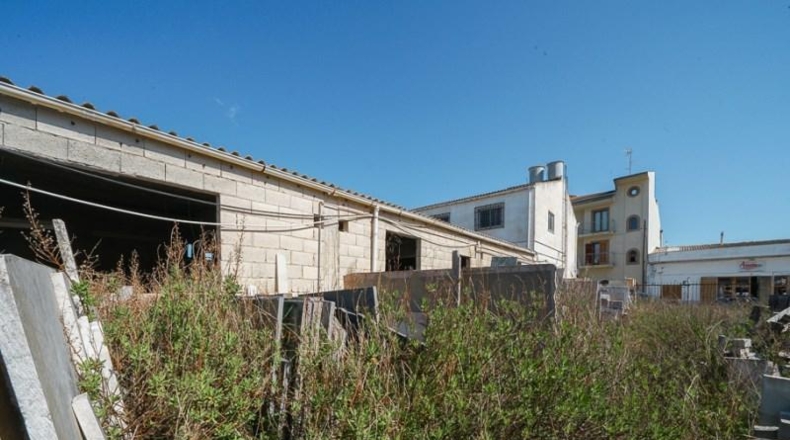Valencia - la Pobla Llarga - 786m2