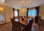 Chalet independiente con terreno en venta en la España, Requena, ref: TR350101 foto