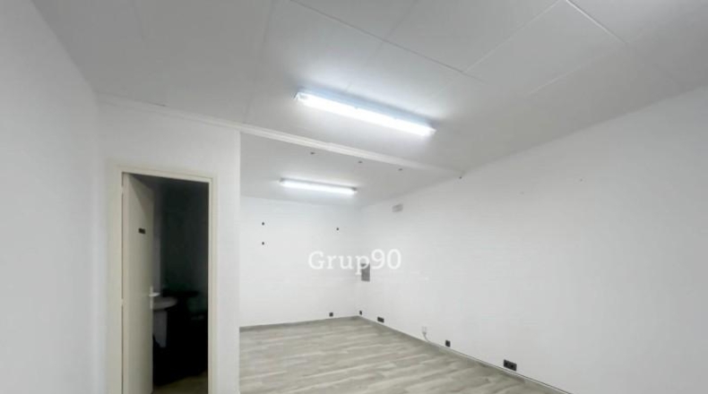 Лейда - Артезa-де-Льейда - 876m2