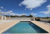 Chalet independiente con terreno en venta en la España, Monóvar, ref: TR404191 foto