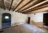 Country house with land for sale on España, Llucmajor, ref: TR174664 photo