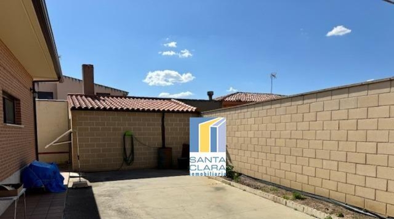 Zamora - Moraleja del Vino - 630m2