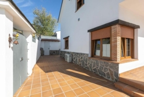Huétor de Santillán 598&nbsp;м²