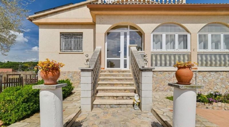 Gerona - Maçanet de la Selva - 229m2