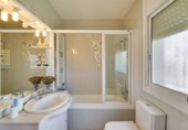 Chalet independiente con terreno en venta en la España, Maçanet de la Selva, ref: TR382847 foto