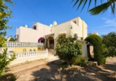 Chalet independiente con terreno en venta en la España, Calpe, ref: TR412803 foto