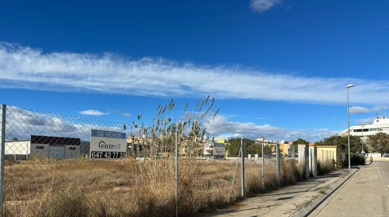 Valencia - La Alcudia - 3227m2