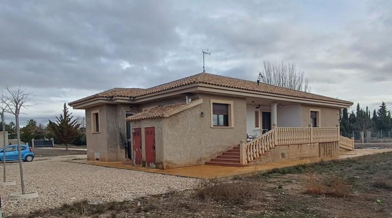 Valencia - Valencia - 8200m2