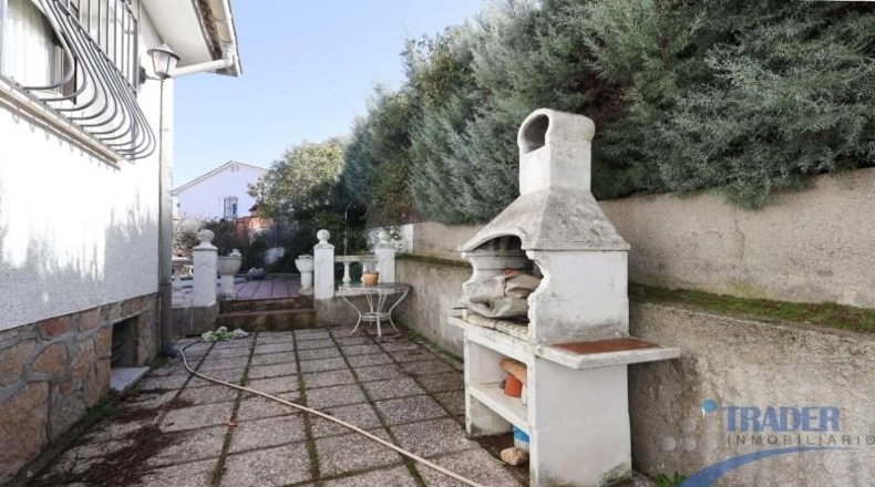 Comunidad de Madrid - Aldea del Fresno - 642m2
