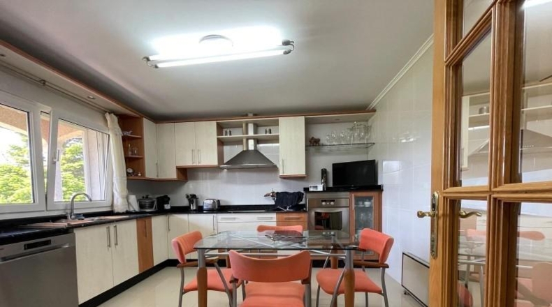León - Camponaraya - 3840m2