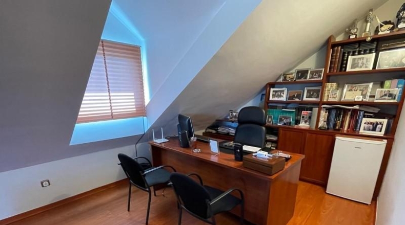 León - Camponaraya - 3840m2