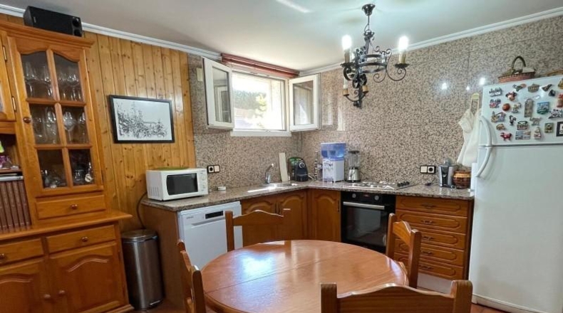 León - Camponaraya - 3840m2