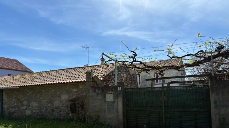 Pontevedra - O Cruceiro Vello - 2600m2