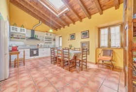 Barásoain 803&nbsp;m²