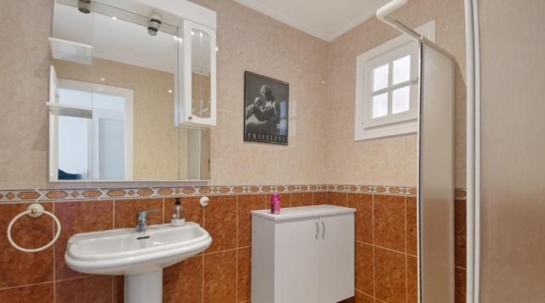 Аликанте - Benijòfer - 408m2