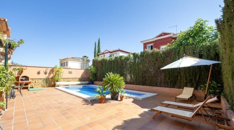 Granada - Cúllar Vega - 394m2
