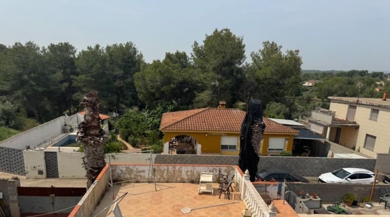 València - Villamarchante - 894m2