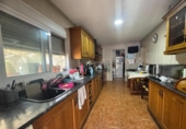 Chalet independiente con terreno en venta en la España, Villamarchante, ref: TR399387 foto