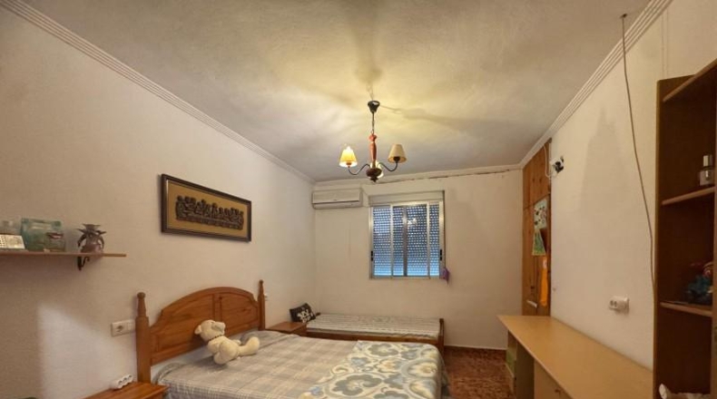 Valencia - Villamarchante - 894m2