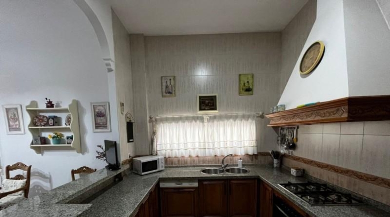 Córdoba - Кордова - 301m2