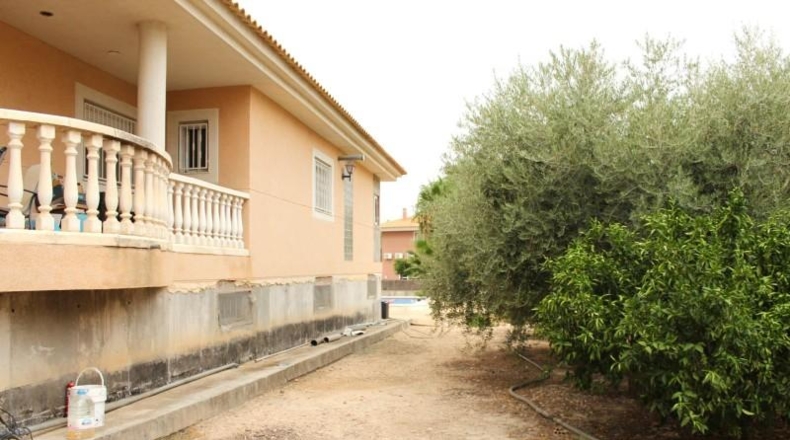 Murcia - Las Torres de Cotillas - 1300m2