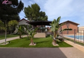 Chalet independiente con terreno en venta en la España, Santomera, ref: TR407632 foto