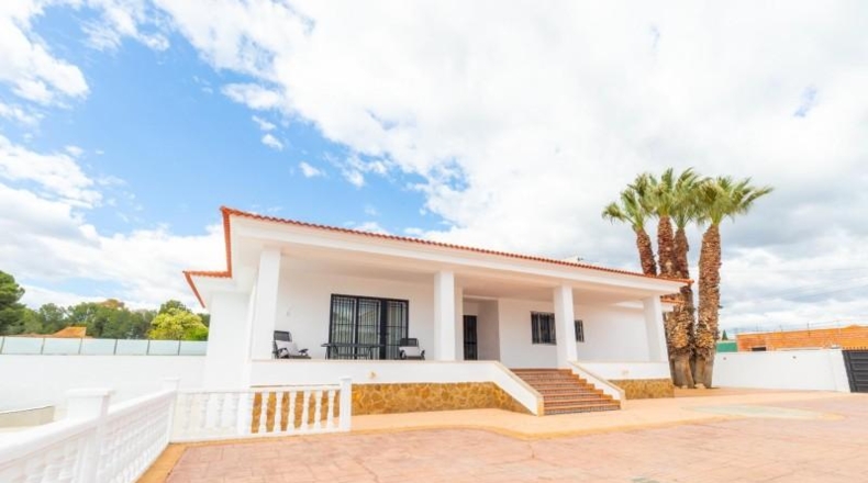 Мурсия - Cieza - 1051m2