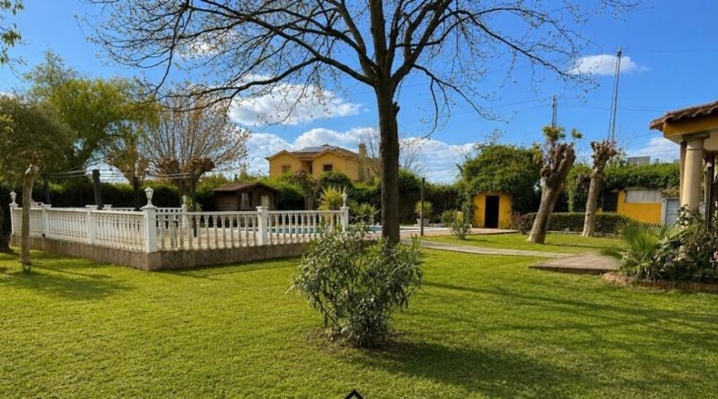 Córdoba - Belmez - 3000m2