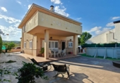 Chalet independiente con terreno en venta en la España, Macastre, ref: TR362270 foto