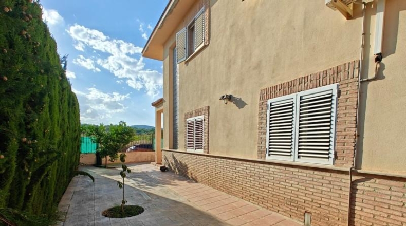 València - Macastre - 416m2