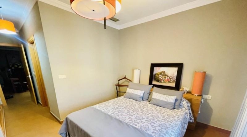 Малага - Antequera - 302m2