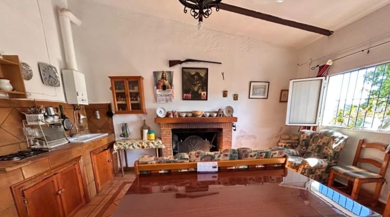 Seville - Guadalcanal - 80000m2