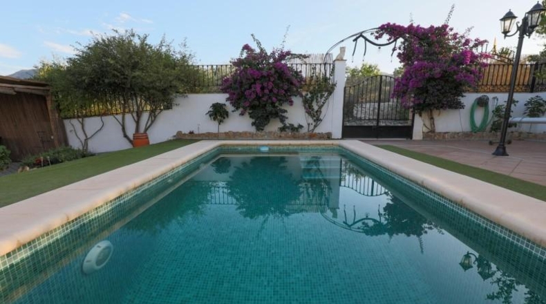 Granada - Albuñuelas - 4104m2