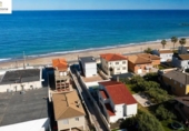Chalet independiente con terreno en venta en la España, Almassora, ref: TR404592 foto