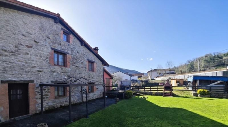 Cantabria - Villayuso - 801m2
