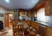 Chalet independiente con terreno en venta en la España, Crevillente, ref: TR379527 foto