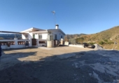 Country house with land for sale on España, Almáchar, ref: TR311147 photo