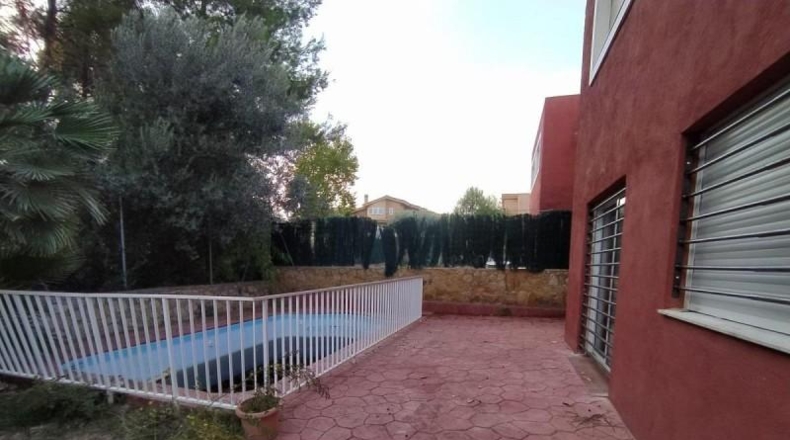Valencia - Chiva - 295m2