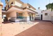 Chalet independiente con terreno en venta en la España, Mazarrón, ref: TR153533 foto