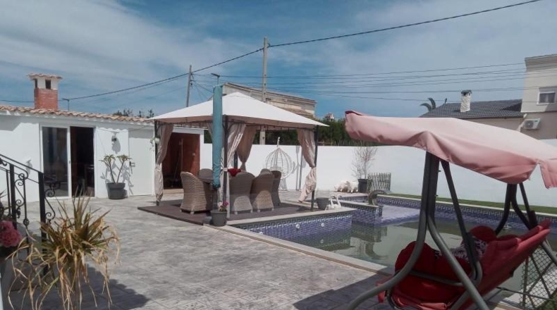 Valencia - Puebla de Vallbona - 600m2