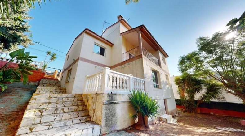 Valencia - Chiva - 1150m2