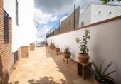 Casa de pueblo en venta en la España, Nívar, ref: TR412953 foto