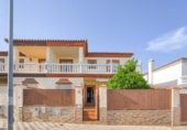 Chalet independiente con terreno en venta en la España, Espartinas, ref: TR412158 foto