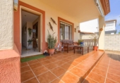 Chalet independiente con terreno en venta en la España, Espartinas, ref: TR412158 foto