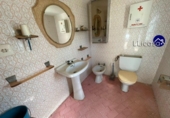 Отдельно стоящий дом с участком на продажу в городе Ла-Побла-де-Вальбона Фото