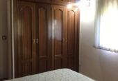 Отдельно стоящий дом с участком на продажу в городе Уэльва Фото
