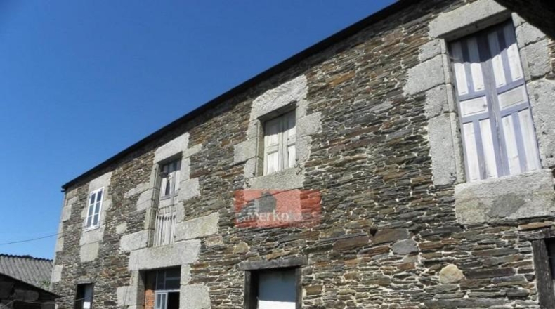 Lugo - Fonsagrada - 1122m2