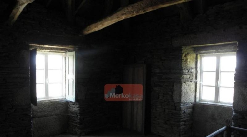 Lugo - Fonsagrada - 1122m2